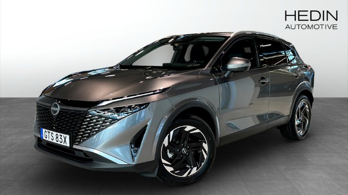 N-Connecta Comfort Pack / 4WD / 360° kamera / 3 år Service