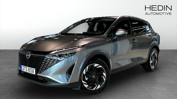 N-Connecta Comfort Pack / 4WD / 360° kamera / 3 år Service