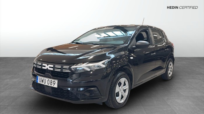 Essential 1.0 TCe Manuell, 91hk, 2023