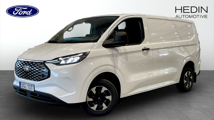 TREND SKÅP L1H1 136 A RWD | Dragkrok | 0% Ränta