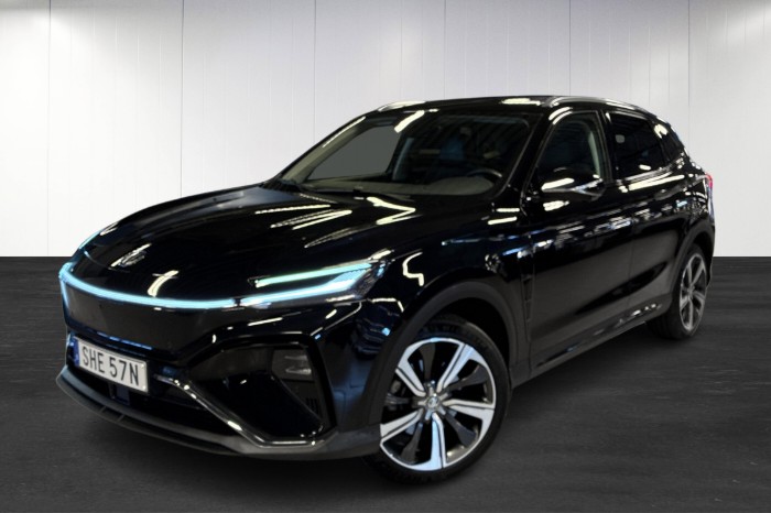 Automatisk | 360 | Pano | Helläder | KeyLess | Navi | Carplay