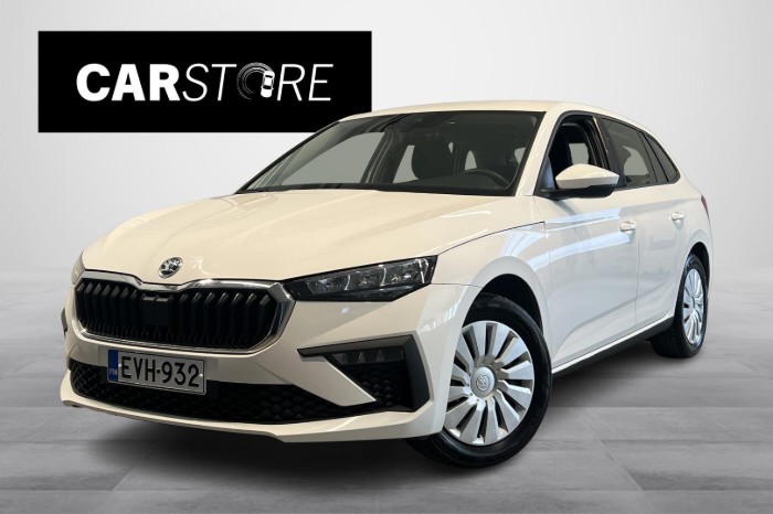 1.0 TSI 95 Essence // Lane Assist / 2x renkaat ja vanteet / Vakionopeudensäädin //