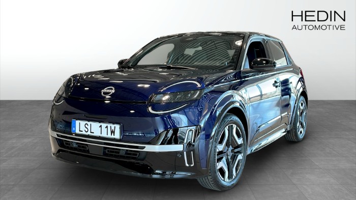 52 kWh | Evolve | 2-tone