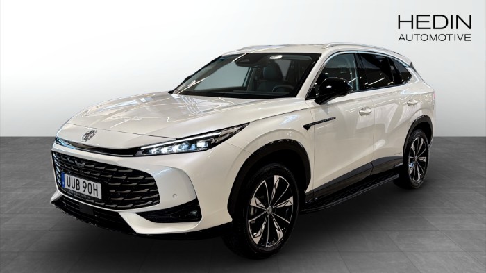 LUXURY PLUG-IN HYBRID DEMO*