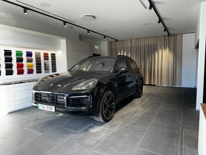 E-Hybrid Platinum Edition