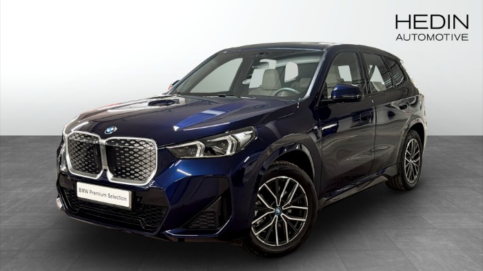 xDrive30 /  M Sport / Panorama / Elstol / Drag