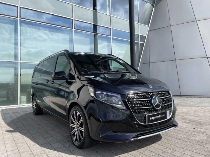 2.0 V300d Premium MPV 5dr Diesel G-Tronic+ Euro 6 (s/s) (8 Seat, Extra Long) (237 ps)