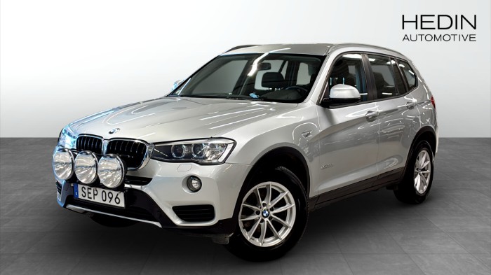 F25 xDrive20D Dragkrok Kamera Navi