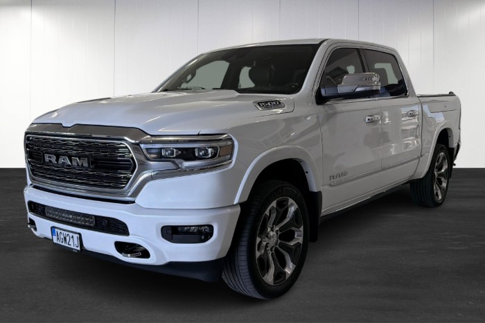 Crew Cab 5.7 V8 HEMI Flex Fuel 4X4 / MOMS