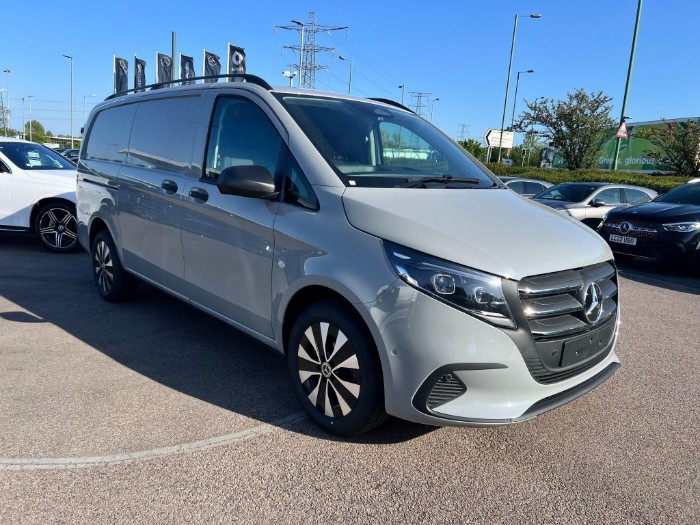 2.0 116 CDI SELECT G-Tronic RWD L2 Euro 6 (s/s) 6dr