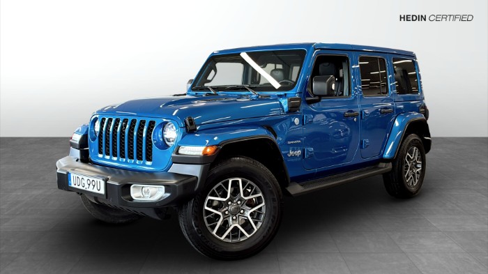 4XE SAHARA PHEV 380HK / KAMERA / ALPINE /