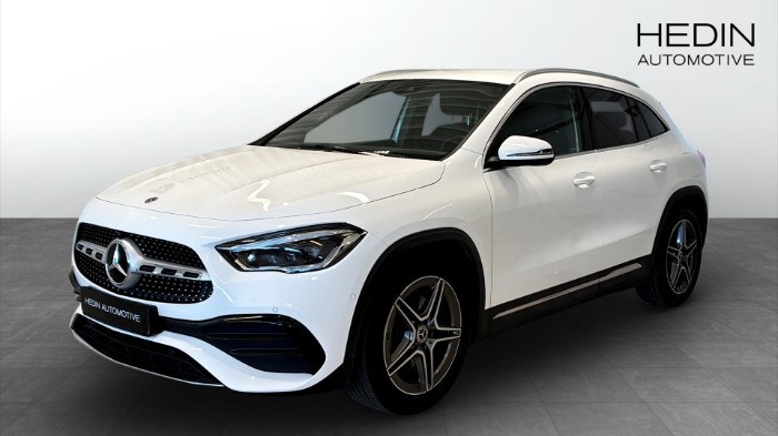 200  AMG Line Dragkrok Backkamera