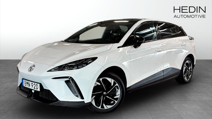 Luxury Long Range 64kWh