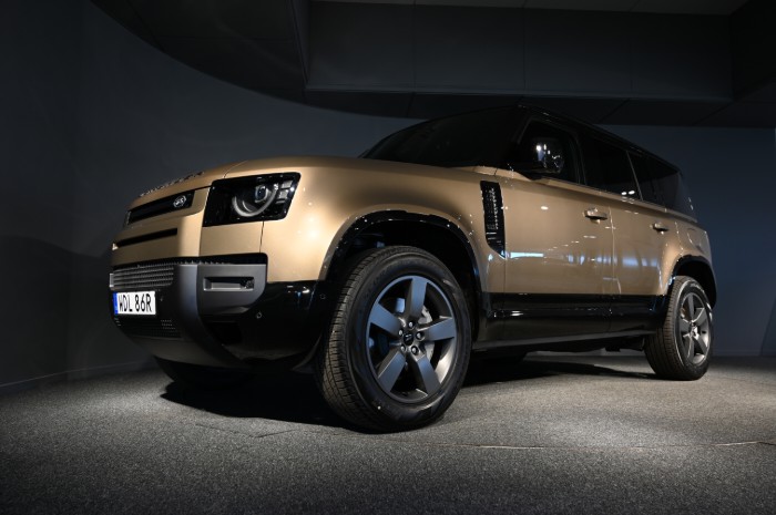 110 P300e X-Dynamic SE