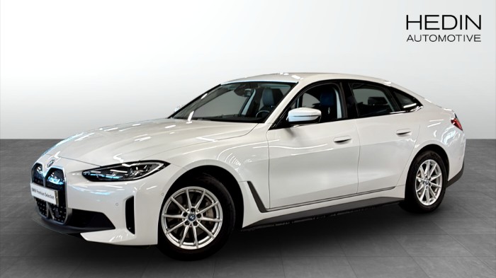 eDrive40 Parking Assist+ 360 Kamera Rattvärme Dragkrok