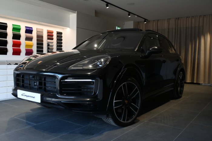 E-Hybrid Platinum Edition VAT/Leasbar
