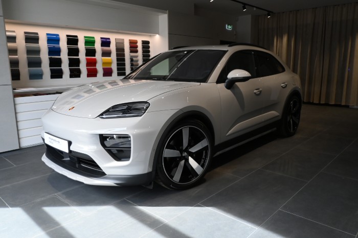 Macan 4