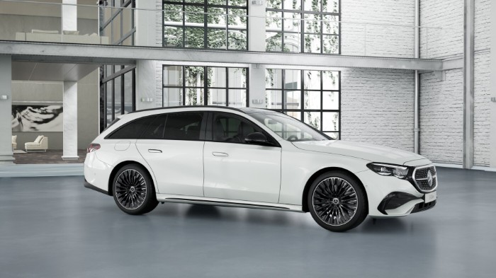 300 e Kombi Pano, 360, Läderpaket, Head Up Display