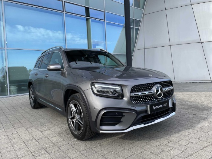 1.3 GLB200 MHEV AMG Line (Executive) SUV 5dr Petrol Hybrid 7G-DCT Euro 6 (s/s) (163 ps)