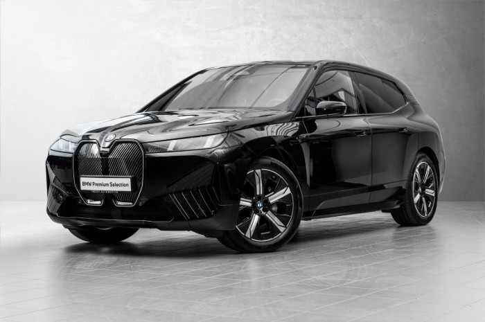 xDrive60 Fully Charged (K)