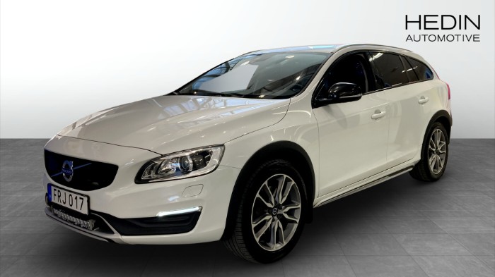 V60 CROSS COUNTRY