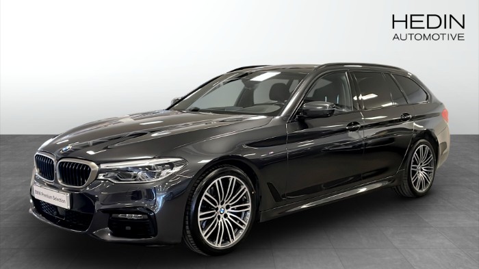 i xDrive Touring Innovation Edition M Sport Panorama H/K Drag