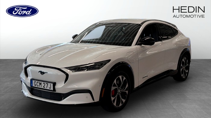 Standard Range AWD - Teknikpaket RÄNTEKAMPANJ