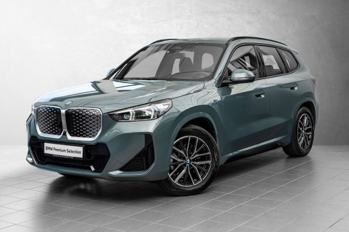 xDrive30 Fully Charged Premium E. (K)