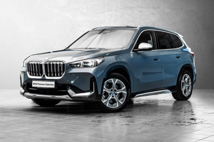 xDrive30 Fully Charged (K)