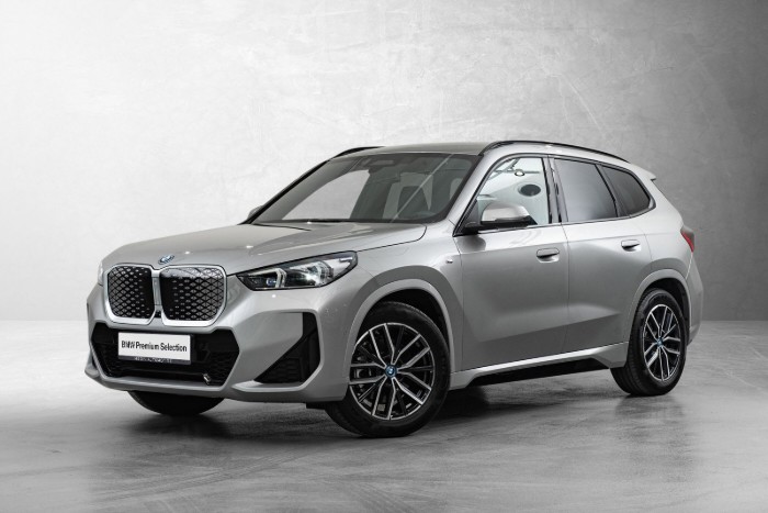 xDrive30 Fully Charged Premium E. (K)