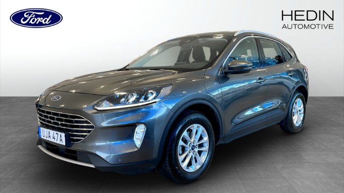 Titanium Plug-In Hybrid 225hk Rattvärme | Carplay