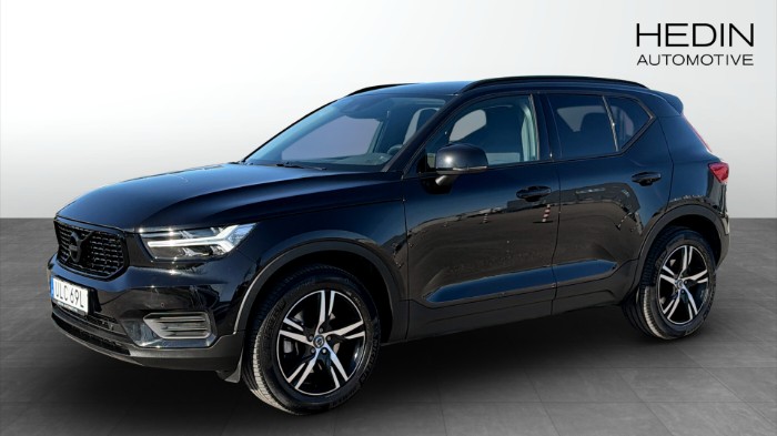 XC40 B4 Momentum Advanced Dark