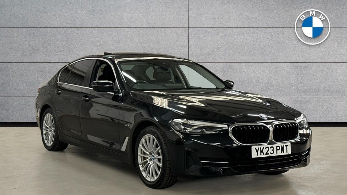 530e SE Saloon