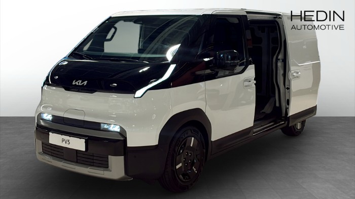 PV5 CARGO PLUS 4DR L2H1 LONG RANGE