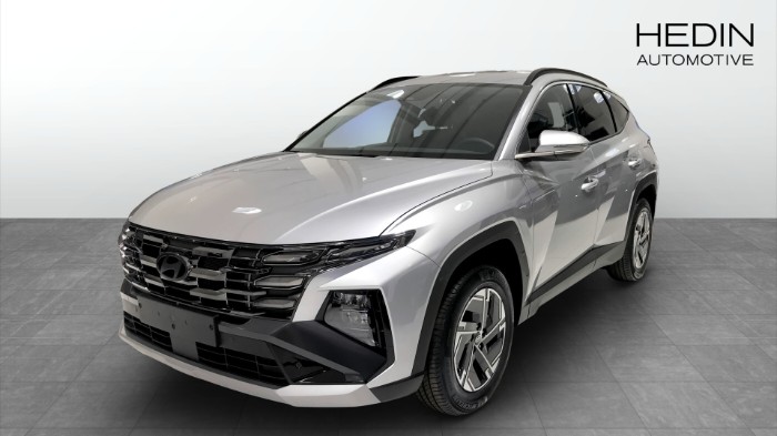 Essential Plug-in Hybrid AWD Fyrhjulsdrift