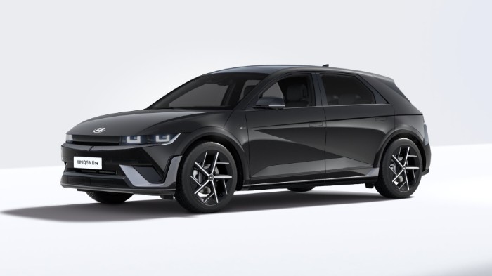 N-Line - 84kWh - AWD - Panoramatak - Tech-paket