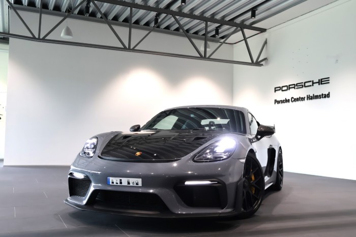 GT4 RS Weissach-paket PCCB/leasbar-Vat
