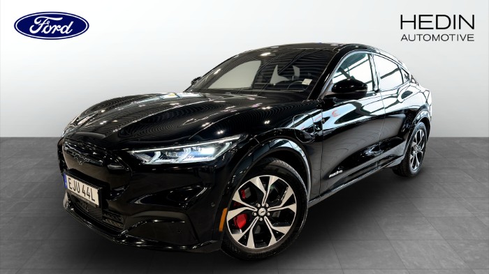 AWD Standard Range Teknik Plus