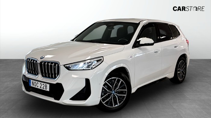 IX1 XDRIVE30 M-SPORT NAVI KAMERA 306HK