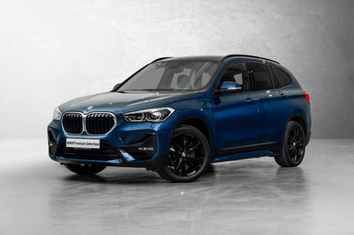 xDrive25e