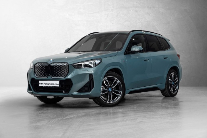 xDrive30 Fully Charged (K)