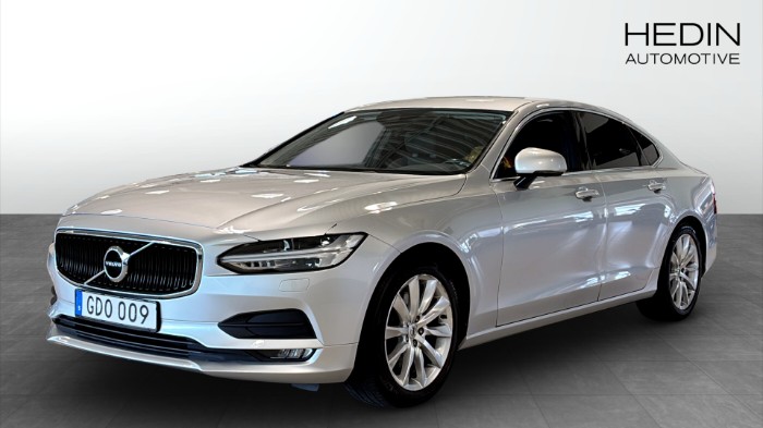 S90