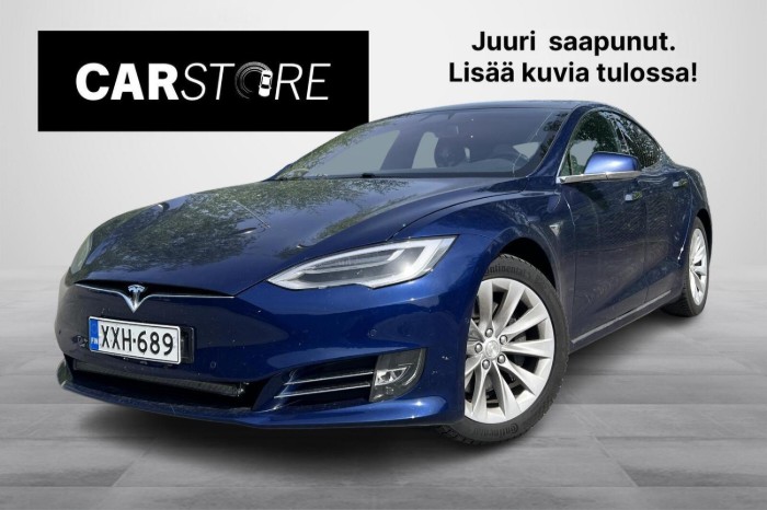 S75D // Valkoiset nahat / MCU2 / Ulra Hifi / Talvipaketti / Suomi-auto //
