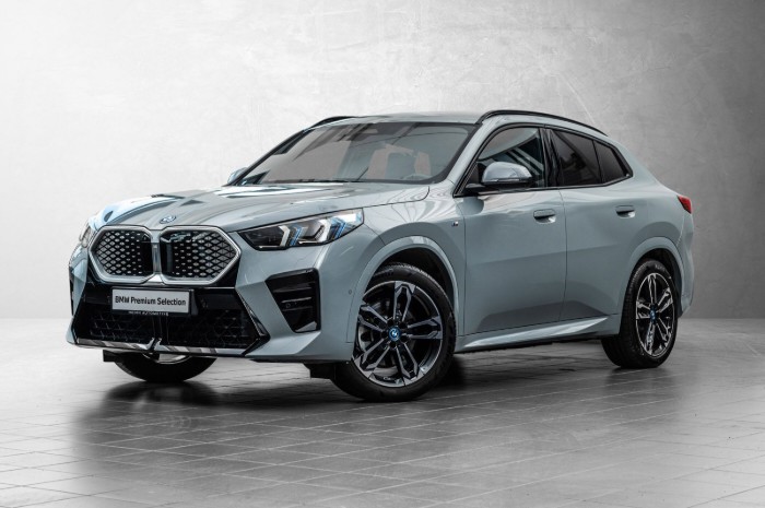 xDrive30 Fully Charged Premium E.(K)