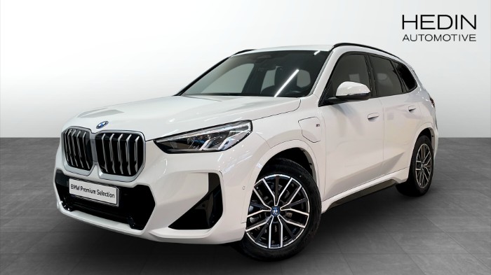 xDrive 25e  M Sport Drag