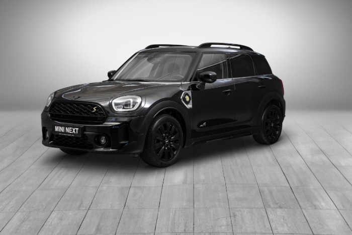 Cooper SE All4 Experience