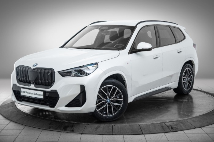 xDrive30 Fully Charged (K)