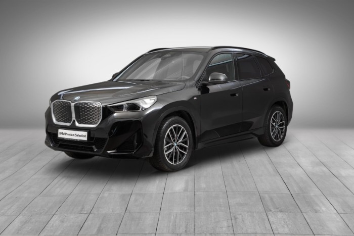 xDrive30 Fully Charged Premium E. (K)