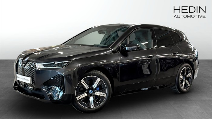 xDrive40 Sportpkt Driving Assist Pro 360 Kamera H/K Head Up