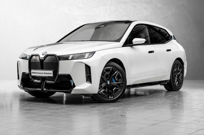 xDrive60 Fully Charged (K)